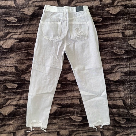 American Eagle Gray Ripped Mom Jean - Picture 5 of 12